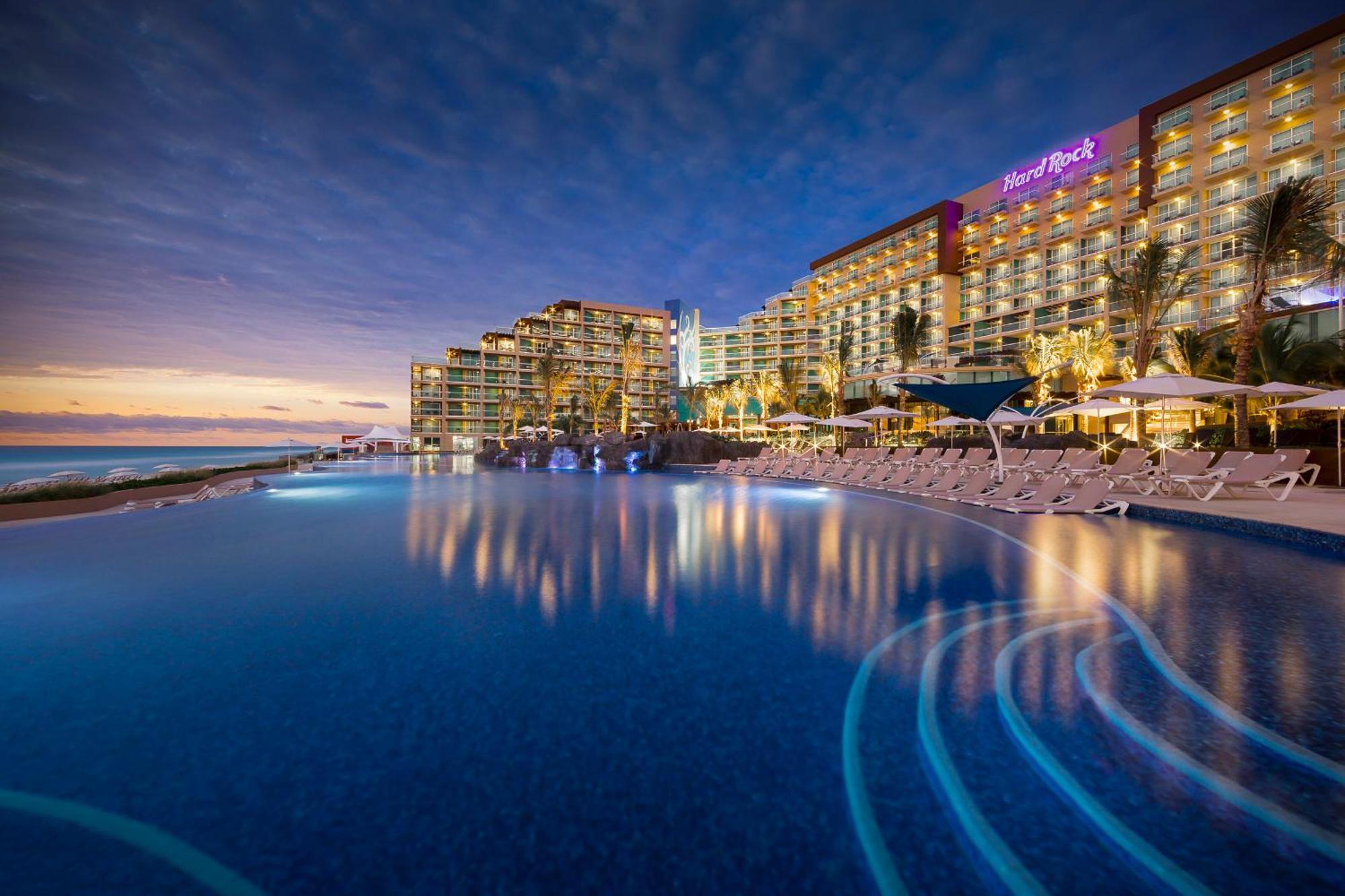 Hard Rock Hotel Cancun Exterior photo